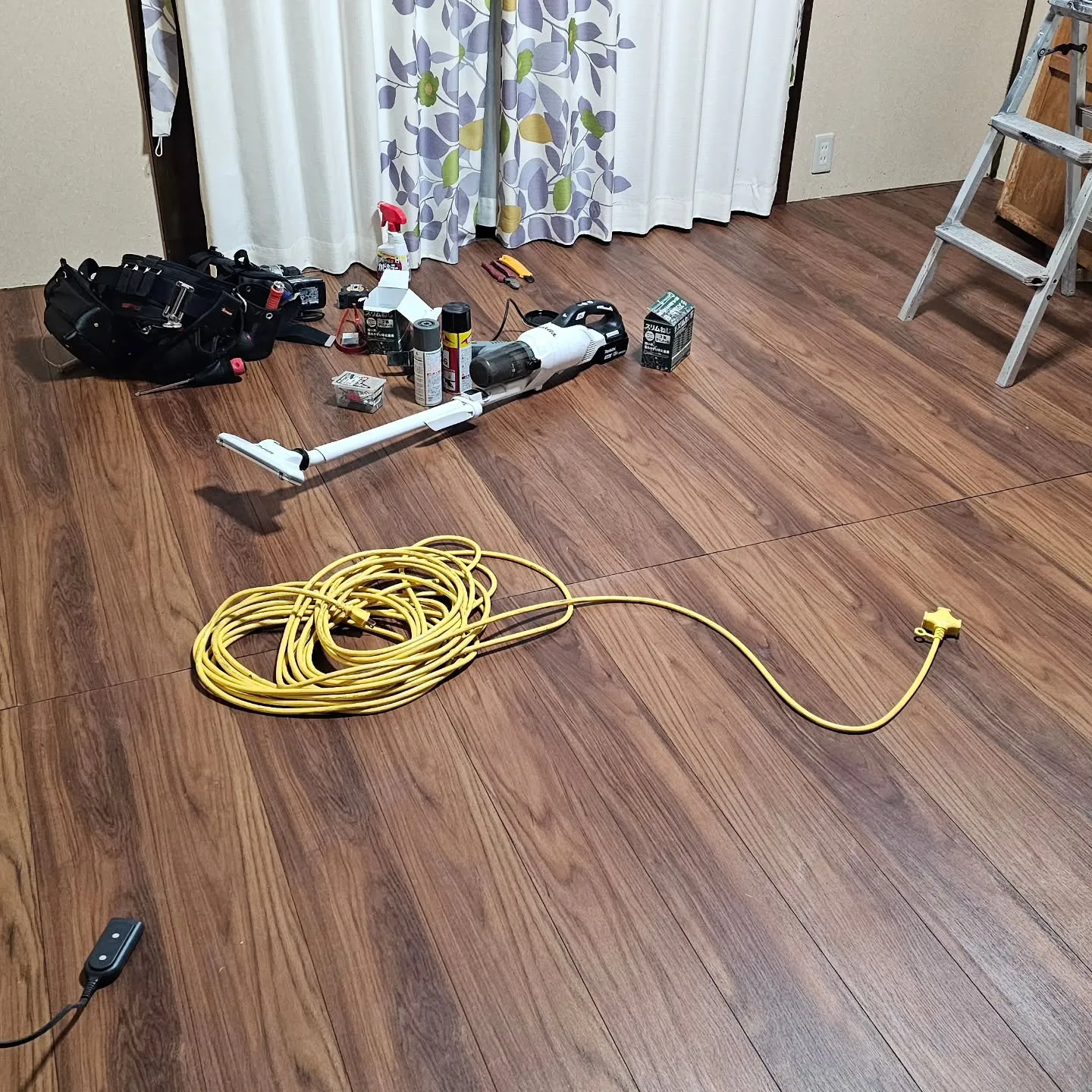 電気ですかーっ!