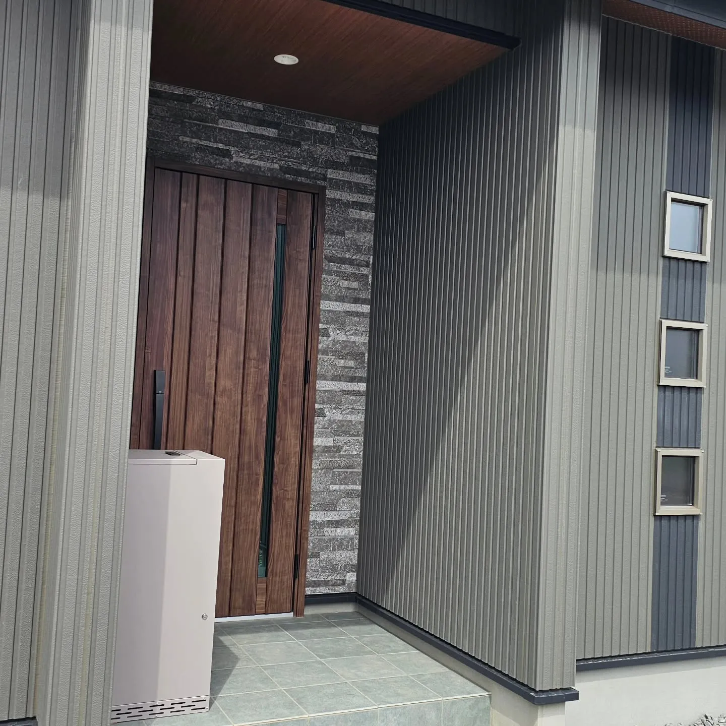 電気ですかーっ!