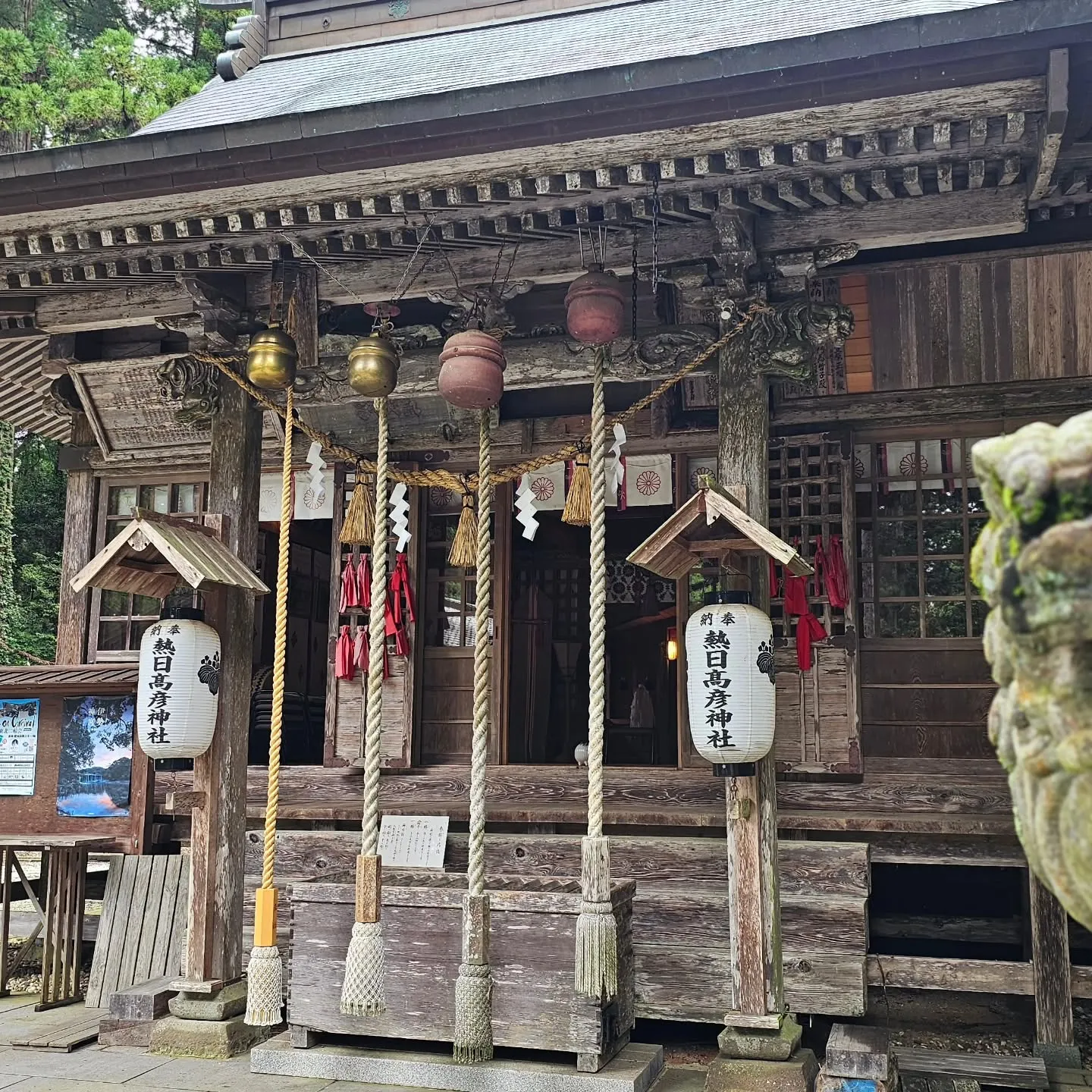 電気ですかー!  防犯カメラの修理です。