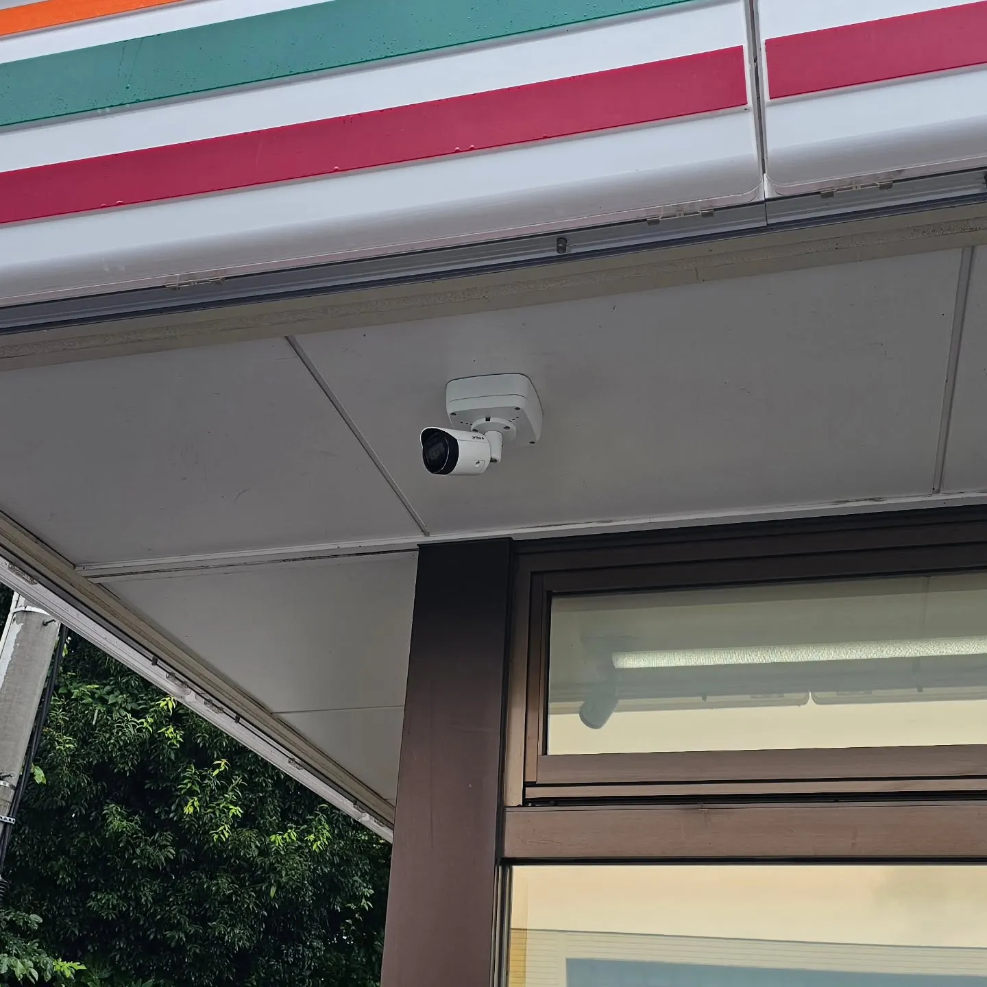 電気ですかー! 防犯カメラ更新13台
